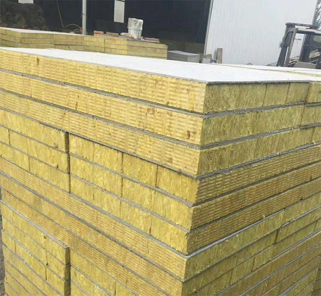 岩棉板厂家介绍岩棉保温板性能优异的原因