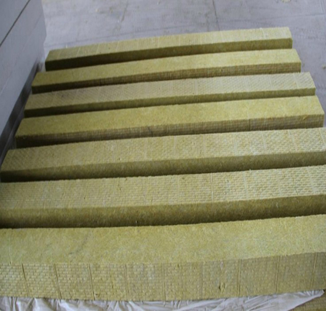岩棉板在施工时要注意什么